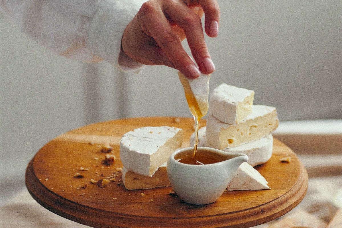 Вы когда-нибудь пробовали сыр с мёдом?