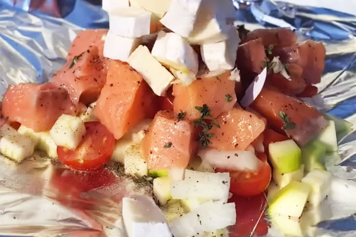 Запеченная семга с сыром White Cheese from Zhukovka